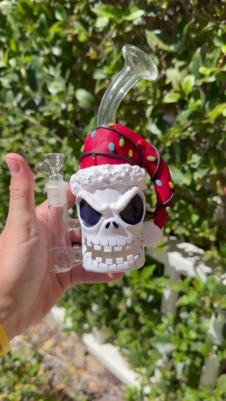 Preview pic of Jack Heady Sculpted Glass Rig