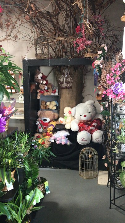 Sweet Moments - Plants and fresh flowers!! - Florists Near Me - Avenal, California