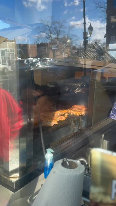 Lem's Bar-B-Q - Smoking - Barbeque Near Me - Chicago, Illinois