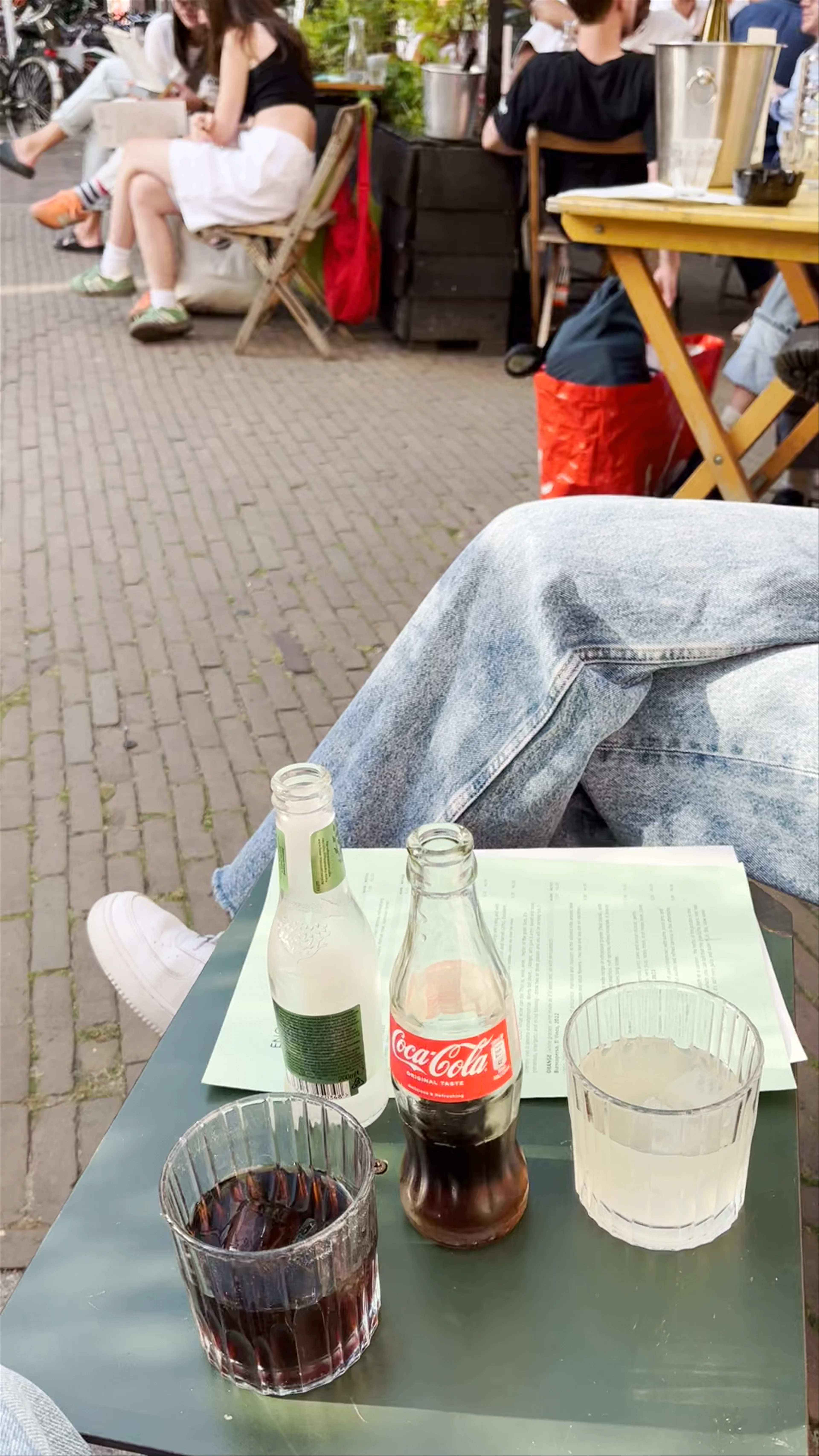 Glouglou, Tweede van der Helststraat