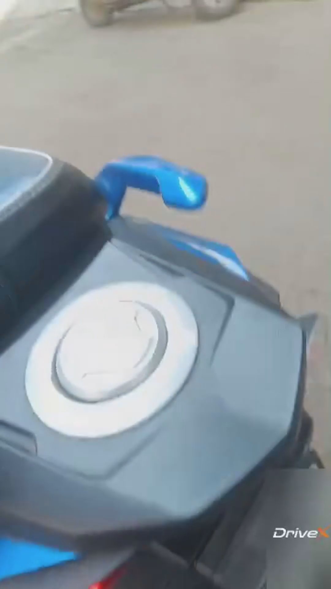 Walk-around video thumbnail