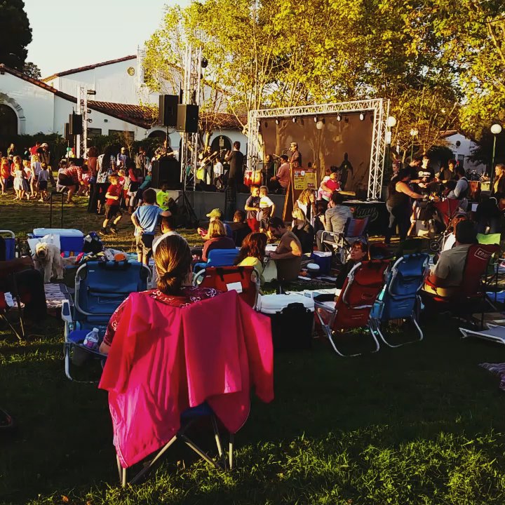 Veterans Memorial Park - And the band plays on - Parks Near Me - Albany, California