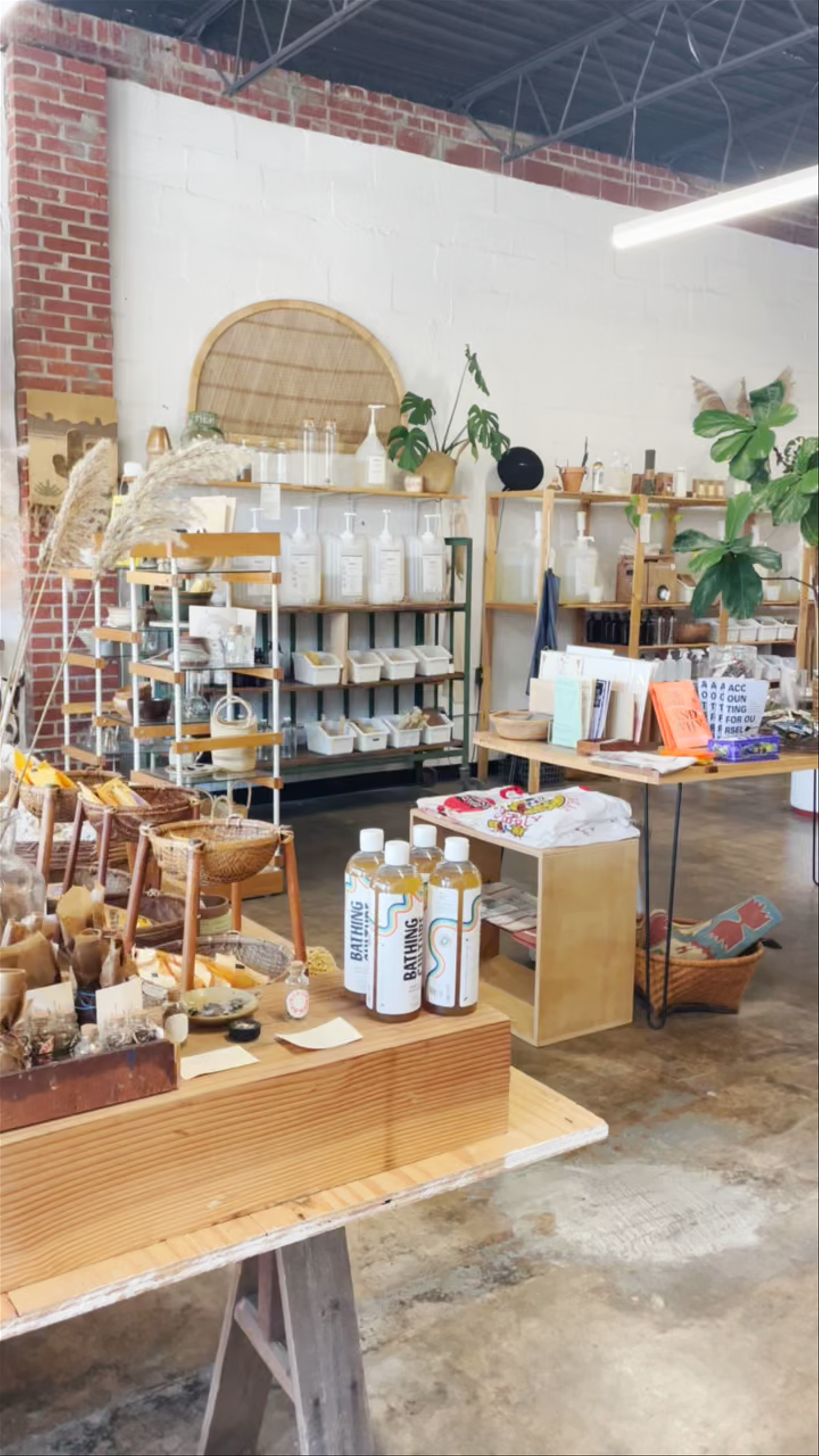 Jo & June: Boutique Shopping Experience in Tulsa