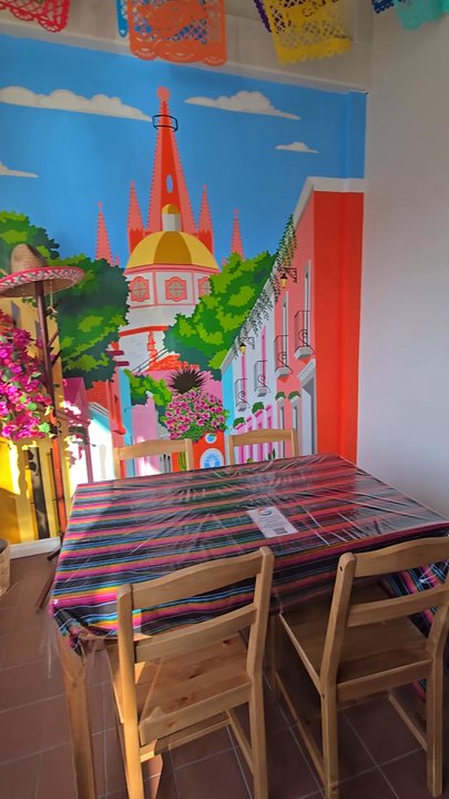 Frida's Coffee Home - The atmosphere inside the store - Coffee & Tea Near Me - Calgary, Alberta