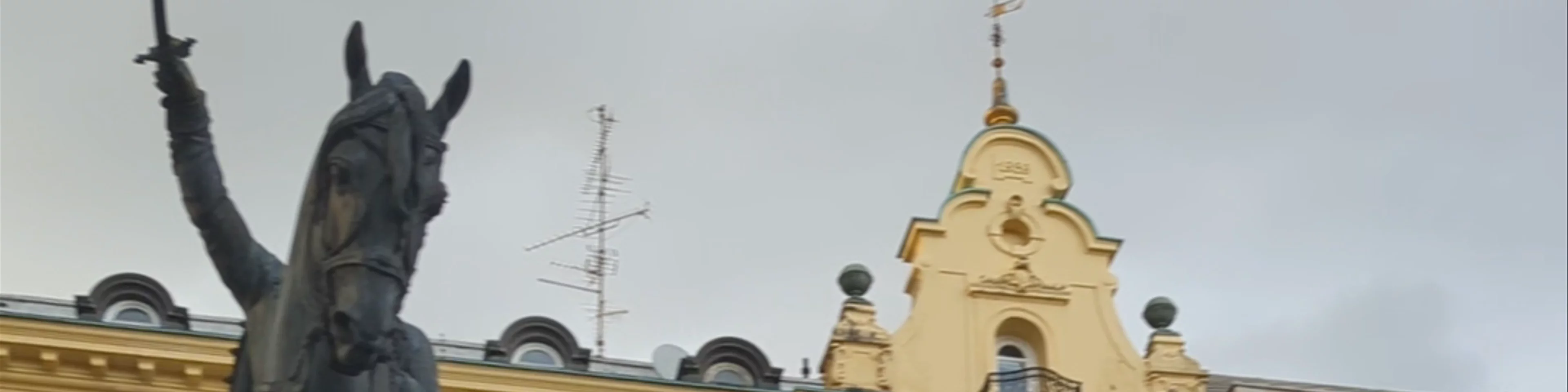 Ban Josip Jelačić Statue