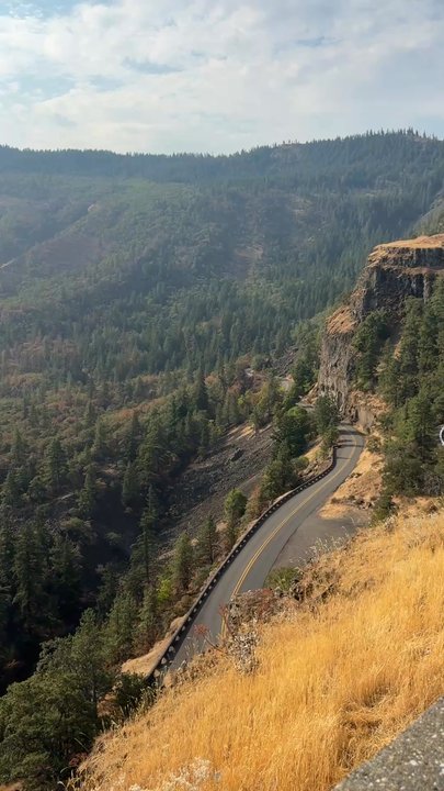 Rowena Crest - Landmarks & Historical Buildings Near Me - Mosier, Oregon