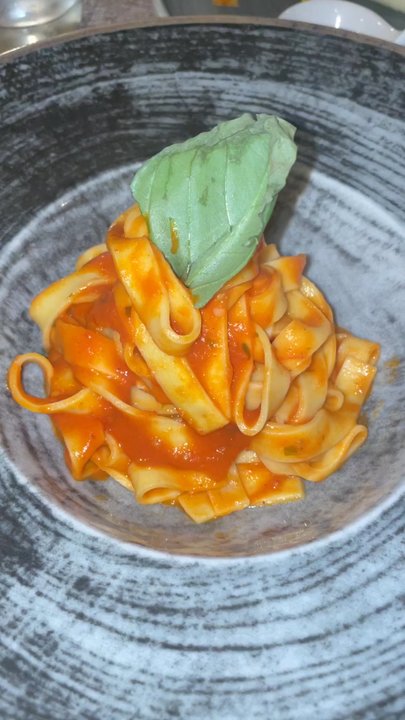 I'cchè c'è c'è - Fettuccine with red sauce  Cheese platter  Salmon pasta - Tuscan Near Me - Florence, FI