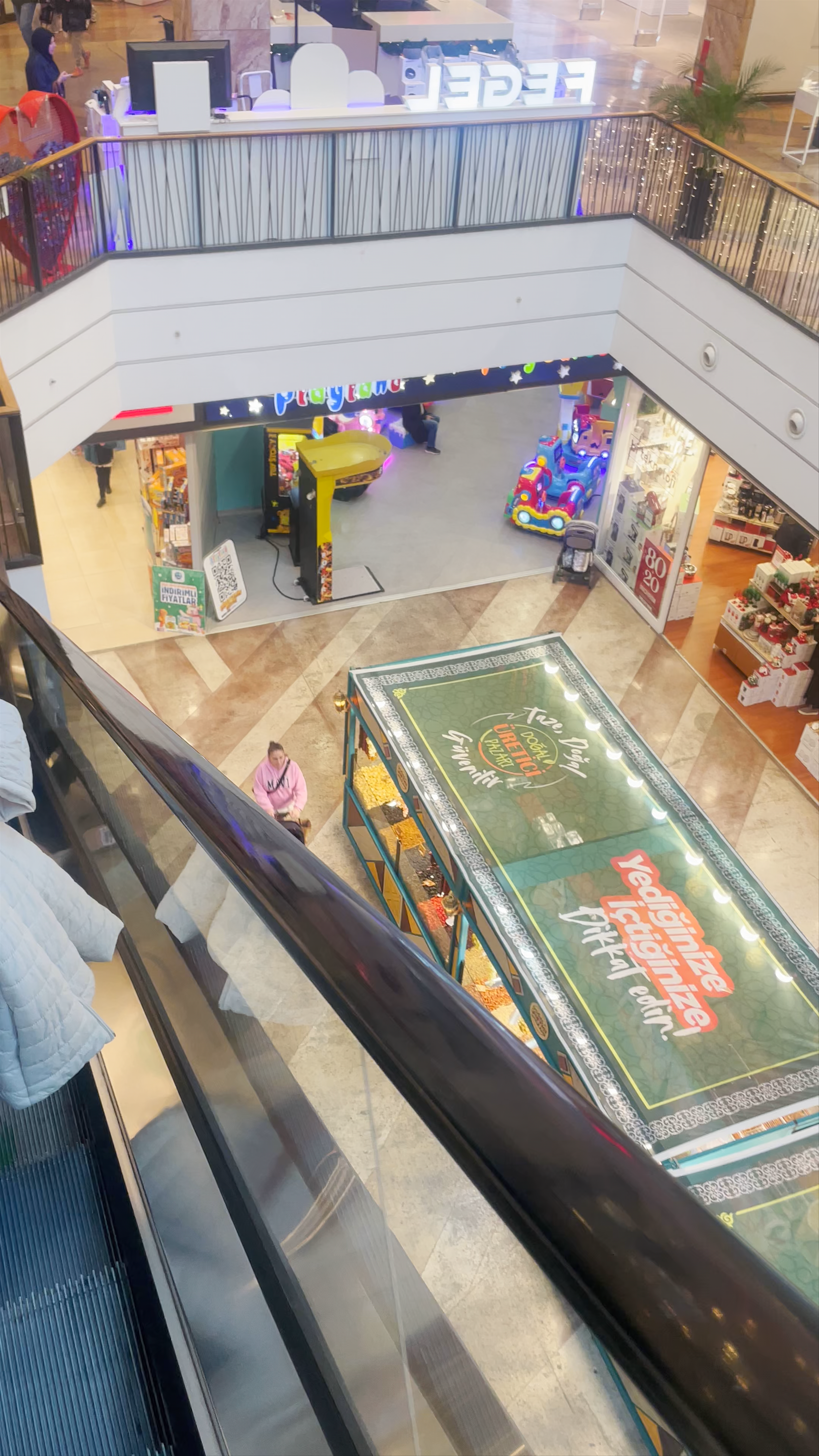 Kozzy Alışveriş Ve Kültür Merkezi