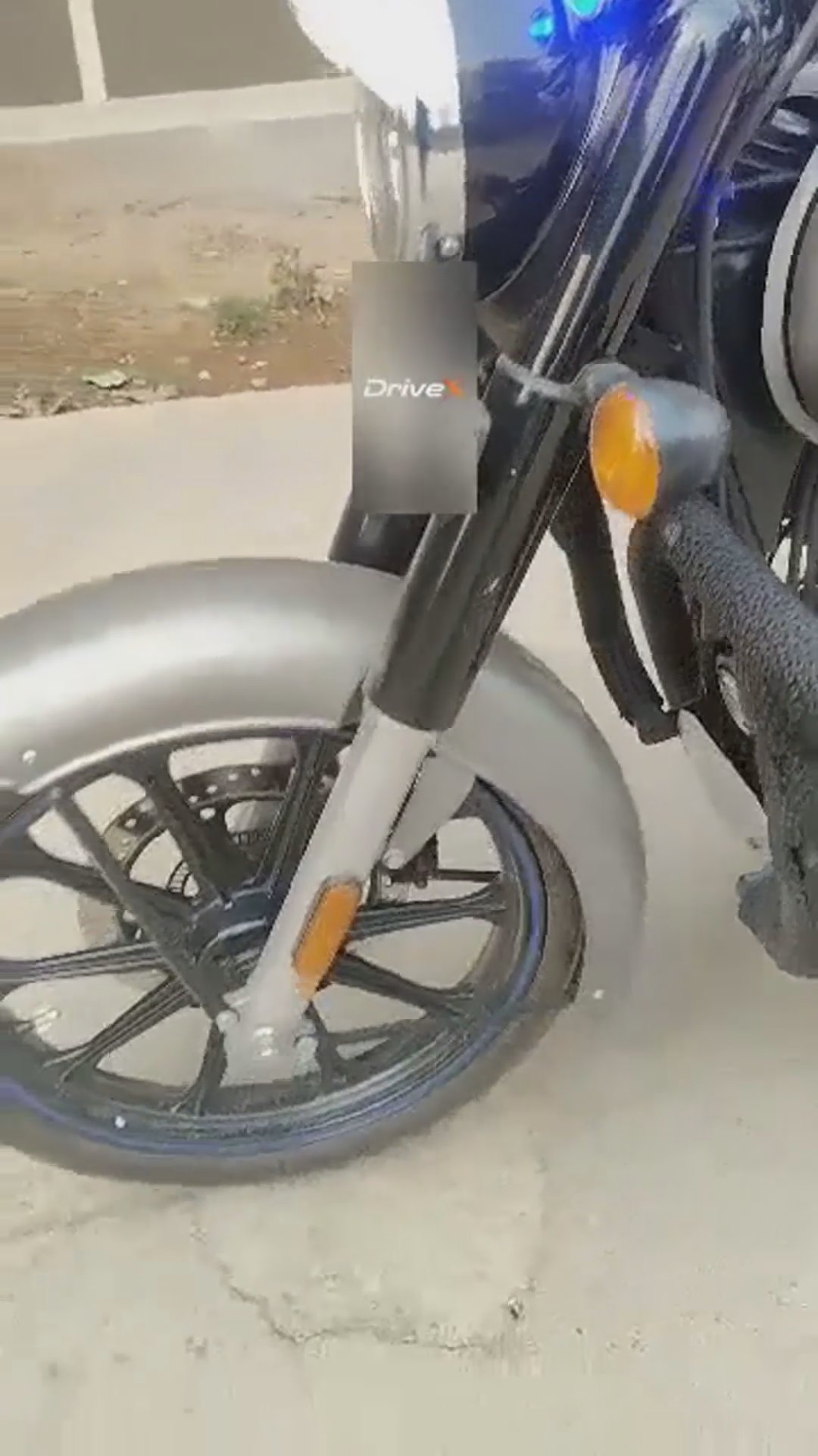 Walk-around video thumbnail