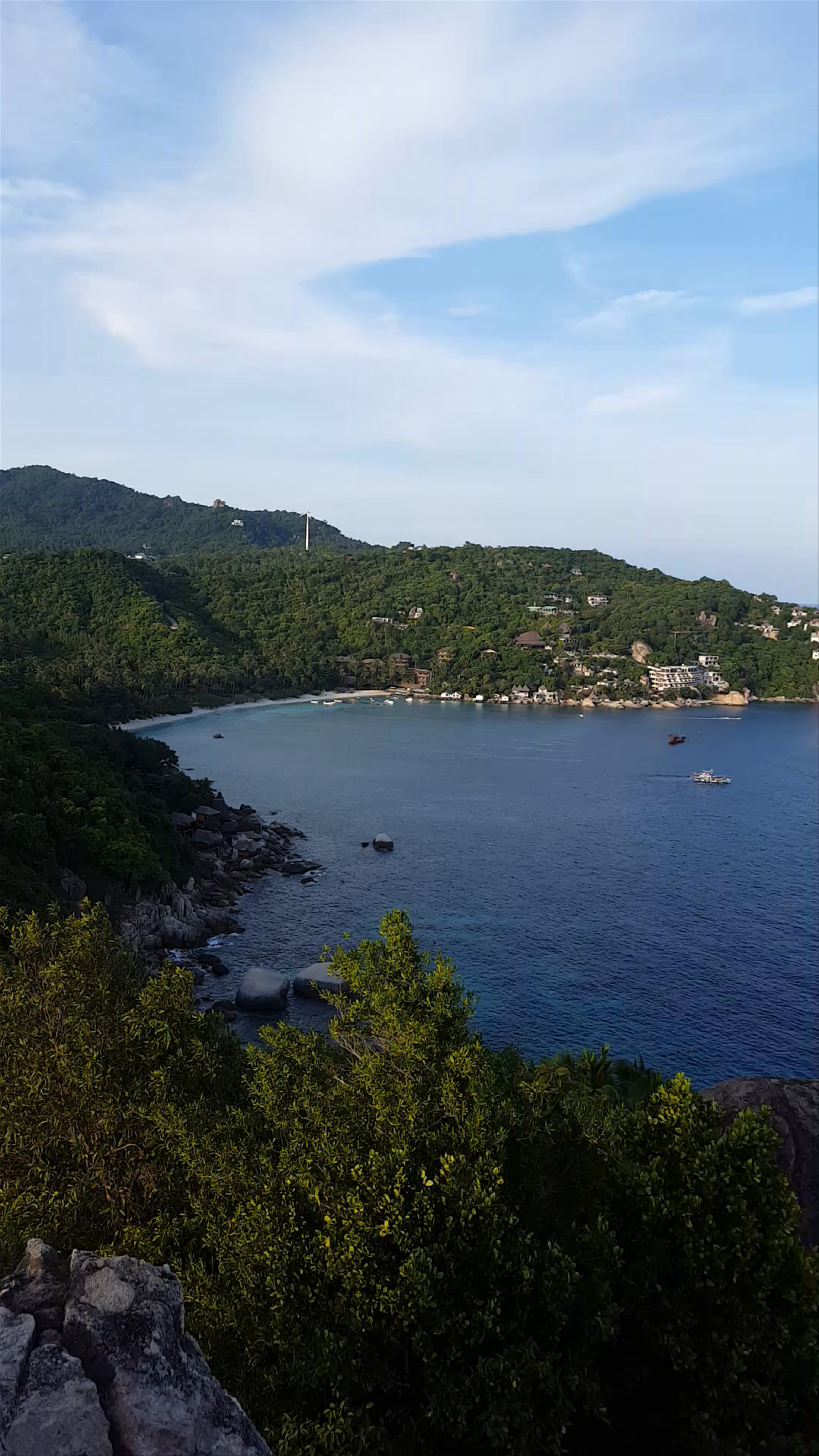 Stunning Panoramic Views of Hạ Long Bay, Vietnam