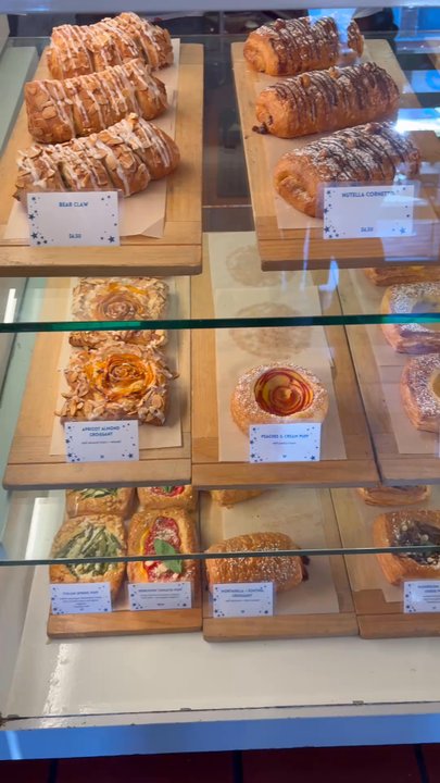 Stellina Pronto - Cafes Near Me - Petaluma, California