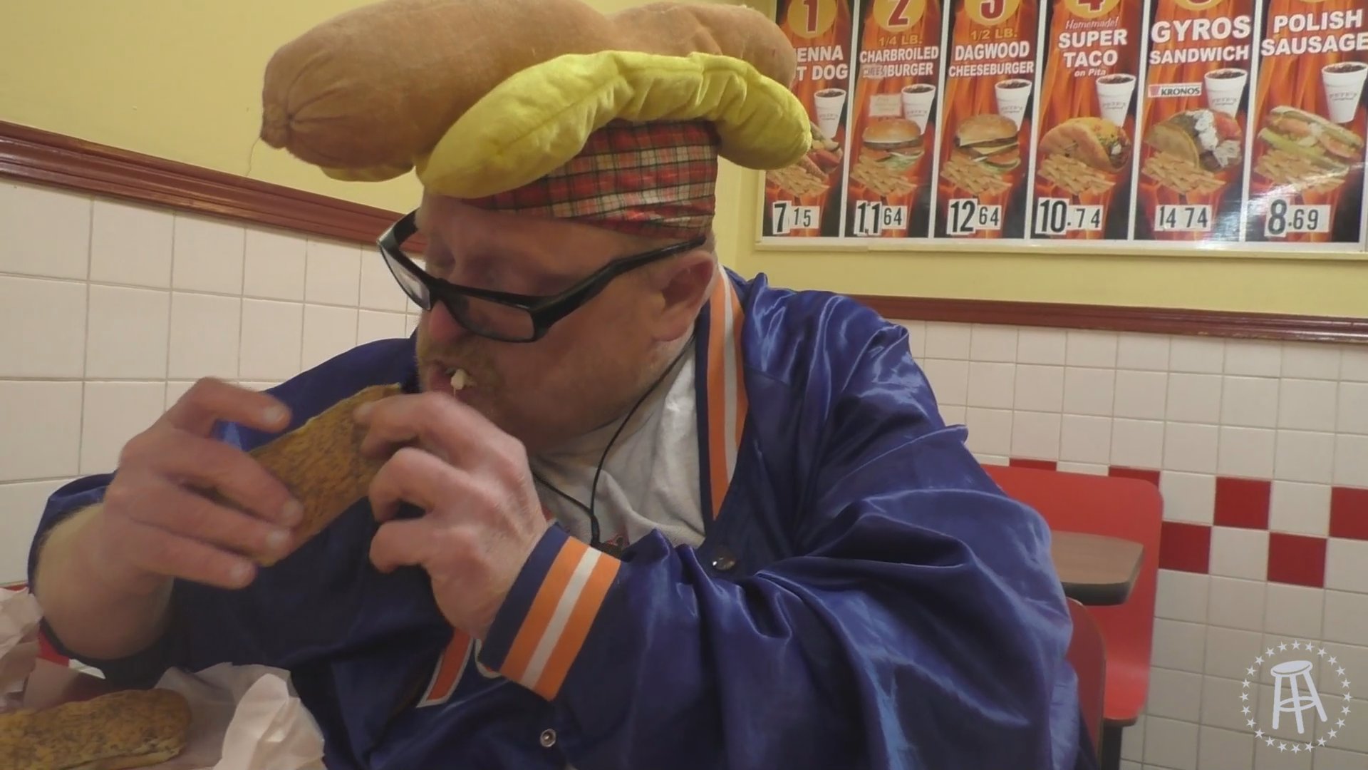Raw Dogging at Pete's Red Hots in Oak Park