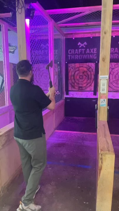Craft Axe Throwing- Fort Mill - Axe Throwing Near Me - Fort Mill, South Carolina