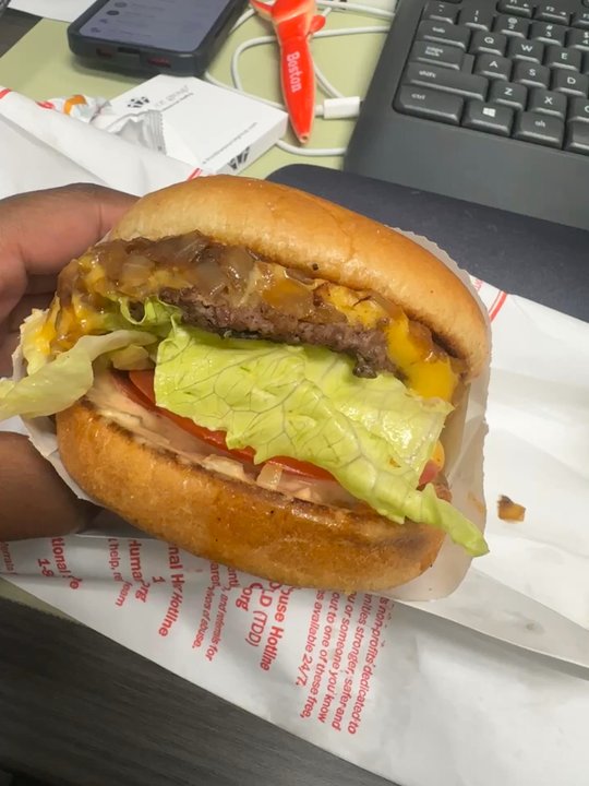 In-N-Out Burger - Delicious - Burgers Near Me - Irving, Texas
