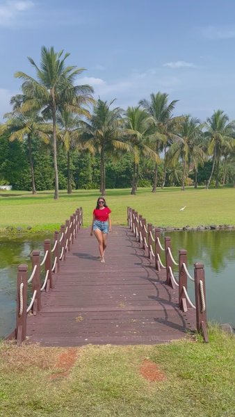 Photo of Luxuriate in Colonia