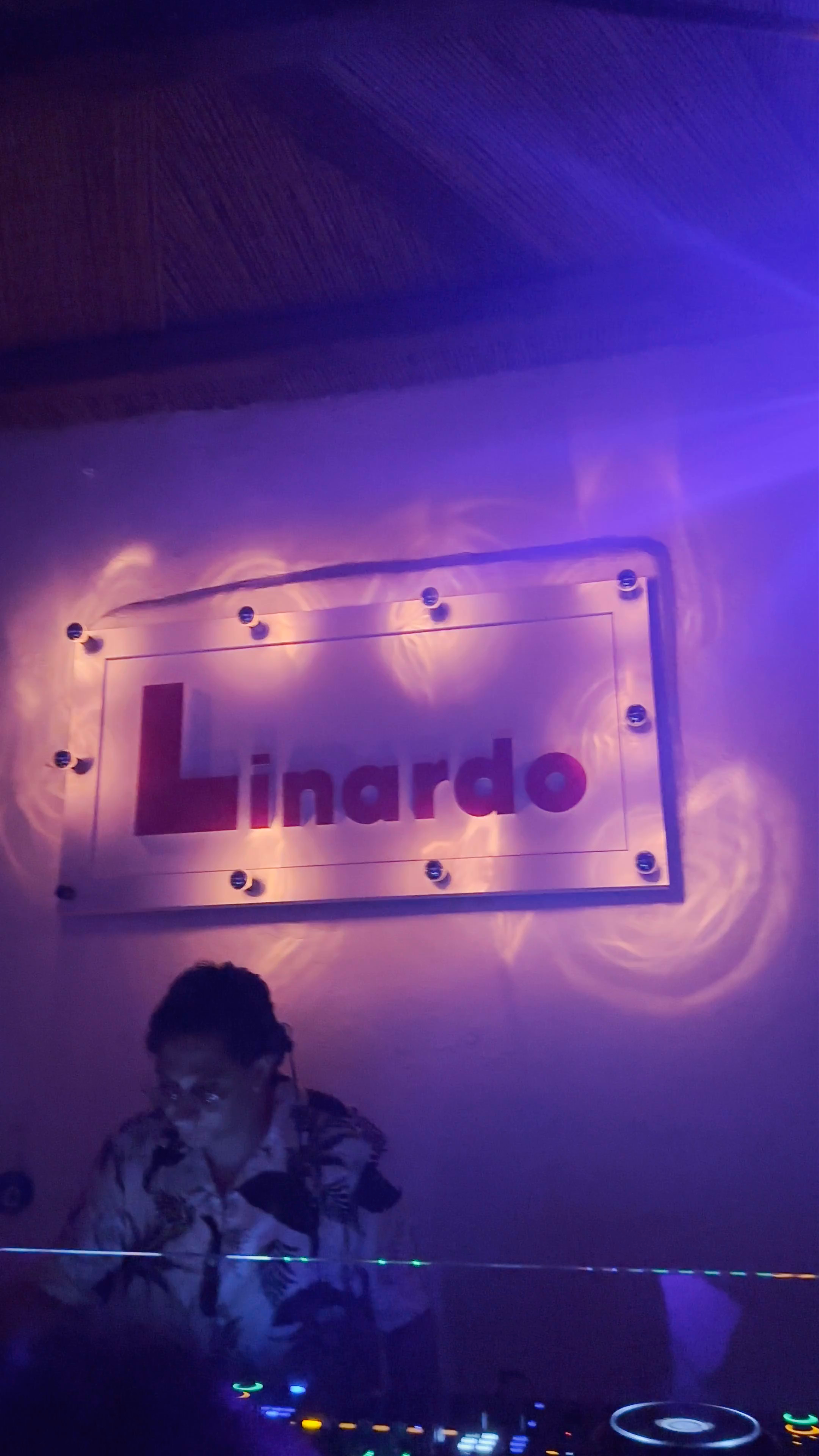 Linardo Nightlife Vibes in Naousa, Paros, Greece