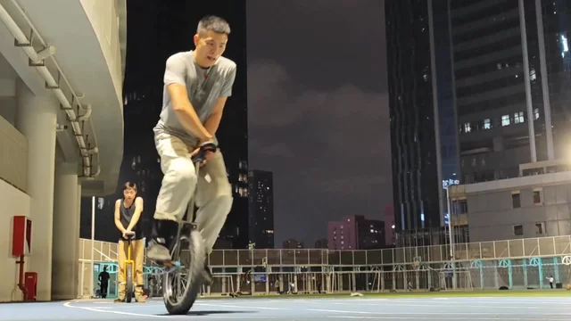 biu set: body varial double flip
