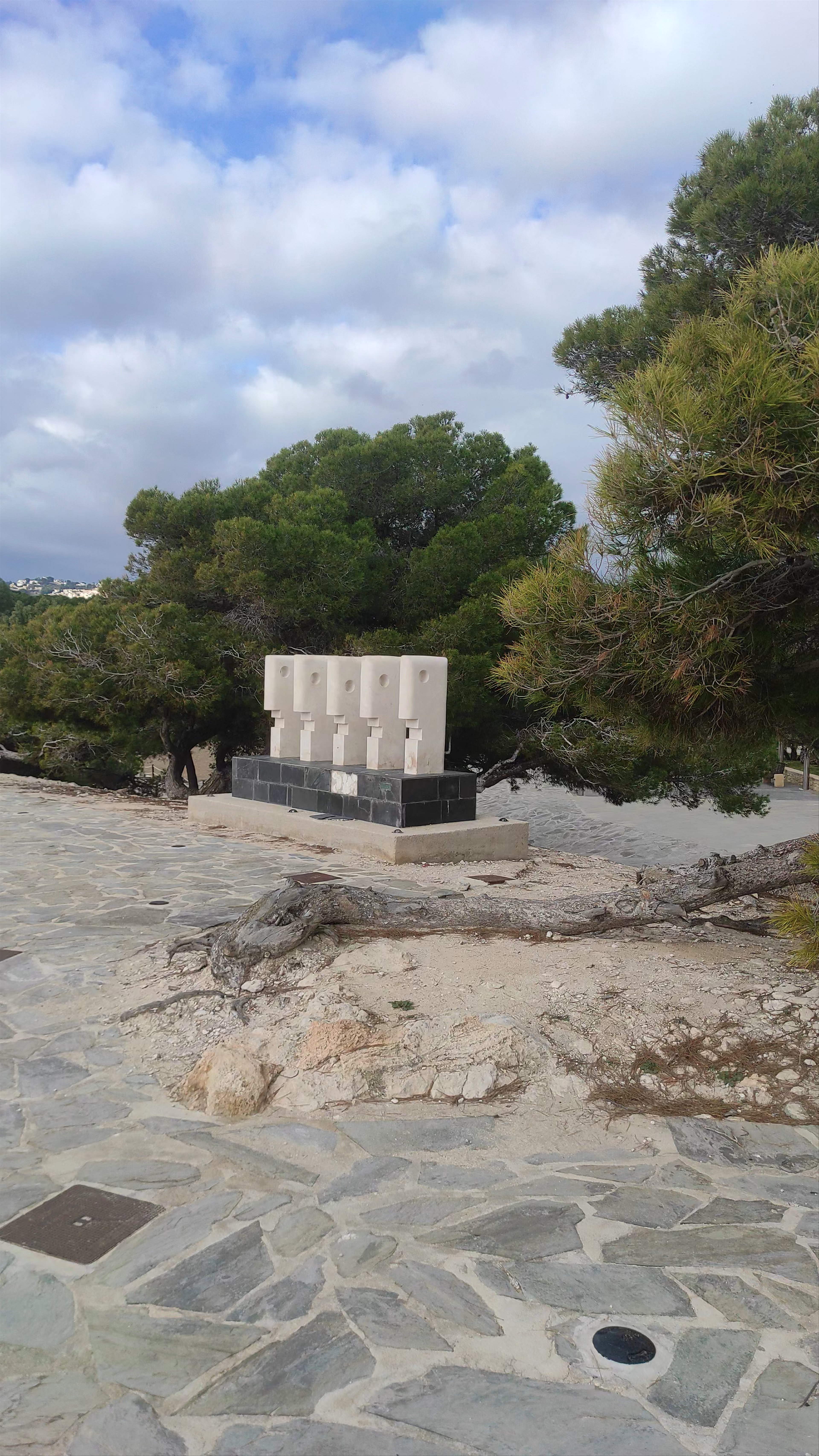 Castell de Moraira: Coastal Fortress and Mediterranean Serenity