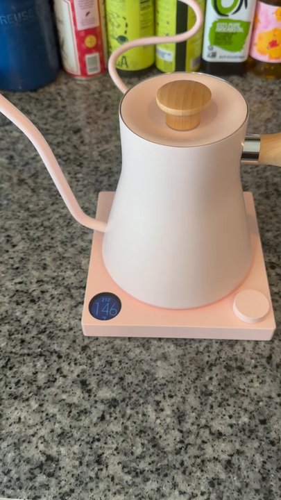 Fellow - Got to 212 in less than a minute and has a hold feature for range of temps for 60 minutes. - Brewing Supplies Near Me - San Francisco, California