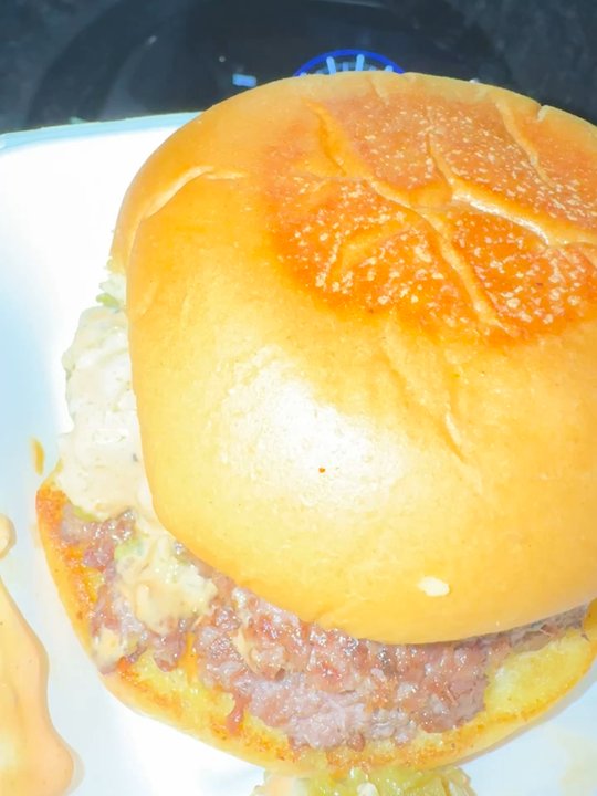 Hotline Burger - Delicious, fresh, flavorful burger I love it and totally recommended - Burgers Near Me - Houston, Texas