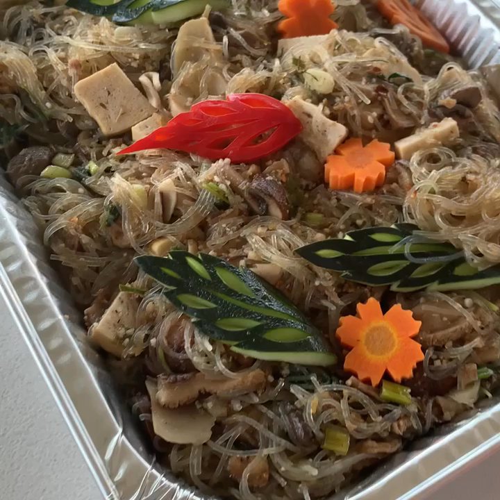 White Springs Cafe - Ordered my first party tray - Glass Noodle Salad. Highly recommended. - Thai Near Me - Arcadia, California