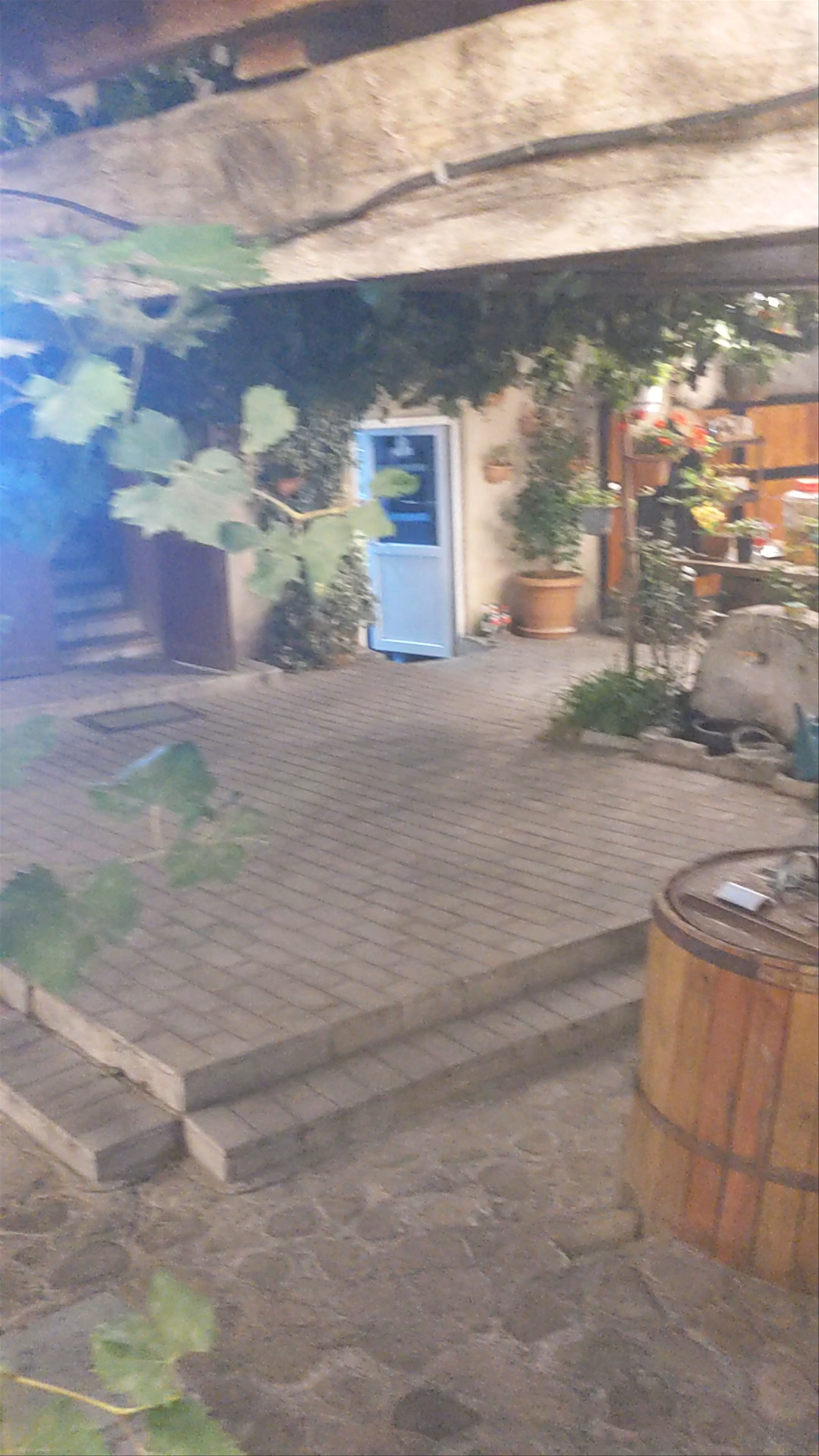 Kusika restaurant & Hotel