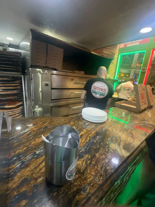 Gitto's Pizza - Pizza Near Me - Orlando, Florida
