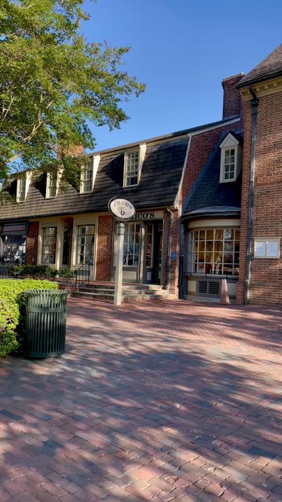 Kimball Theatre - Short pano vid of outside / exterior of Theatre right in Merchants Square on DoG Street - a quaint bustling historic area! - Cinema Near Me - Williamsburg, Virginia