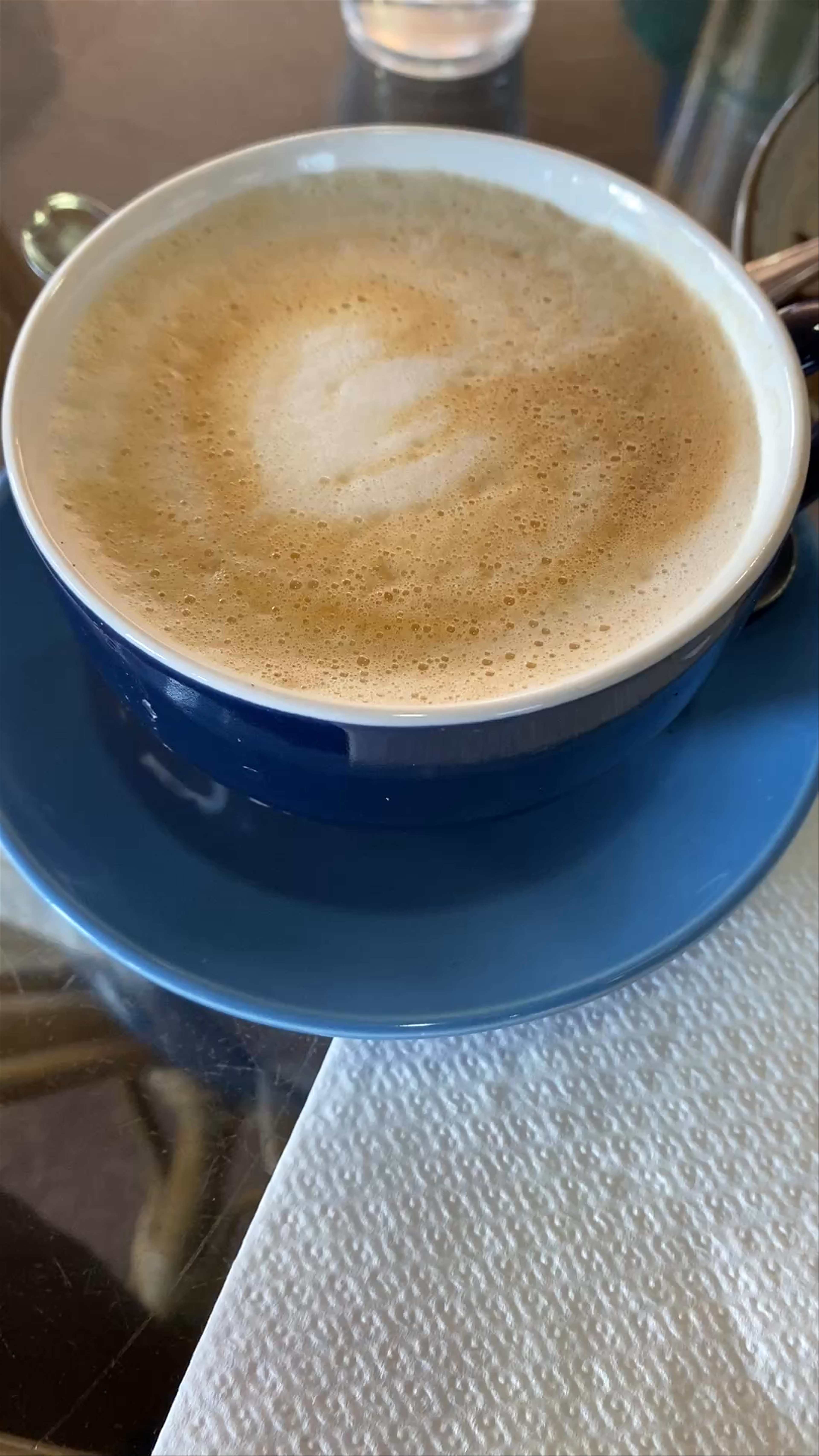Cozy Café Moments at Café Encuentro 1800 in Seville