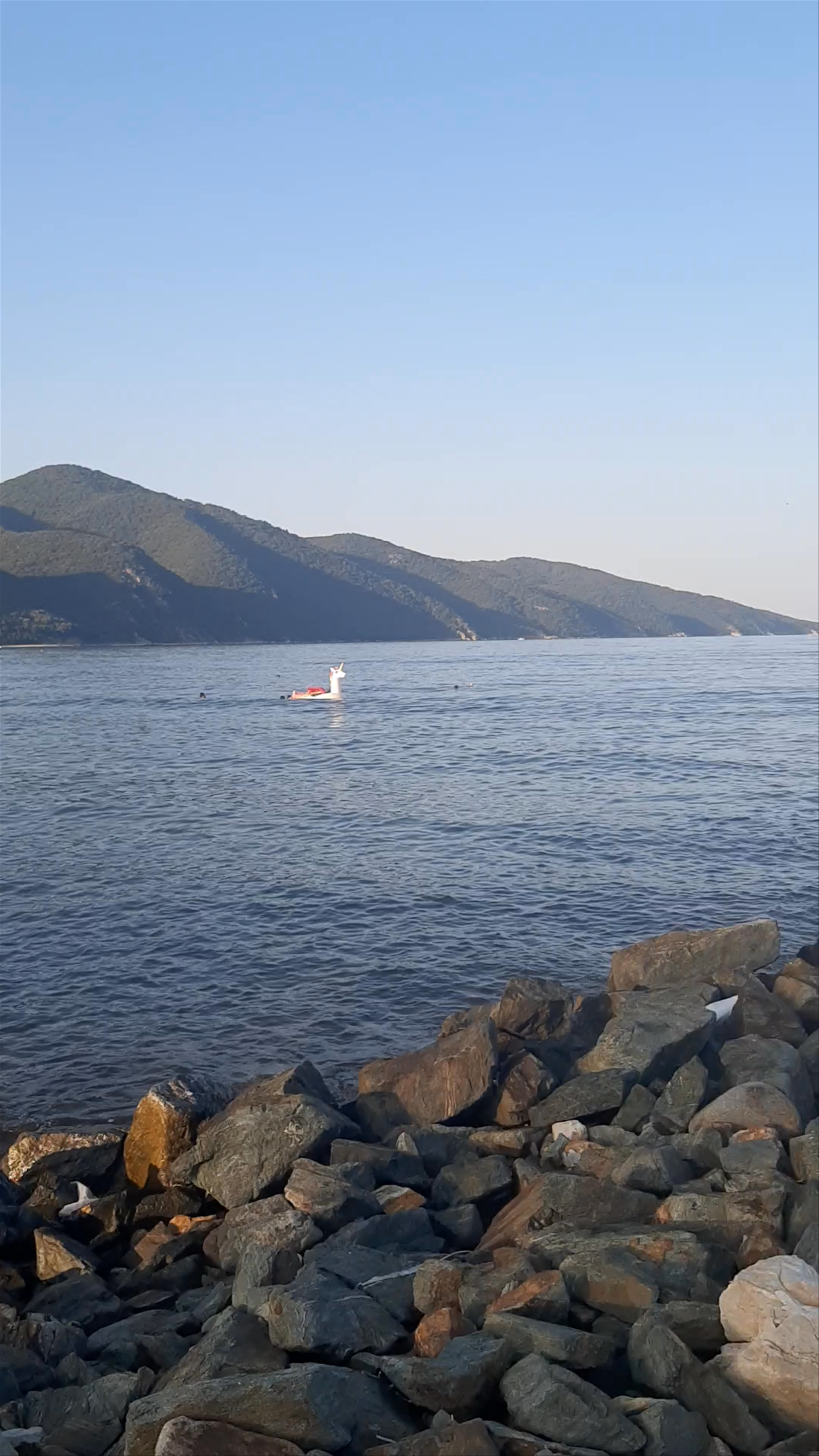 Stratoni beach