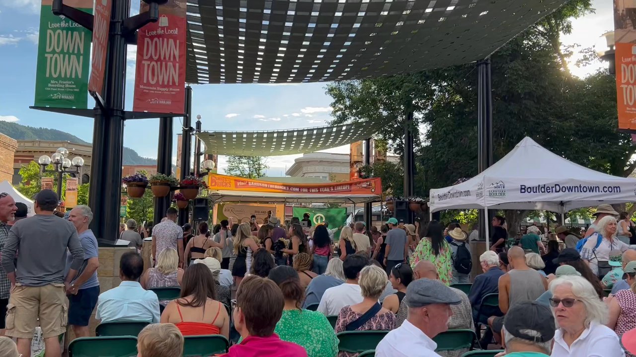 Bands On the Bricks - Band tonight and big audience dancing up front! - Festivals Near Me - Boulder, Colorado