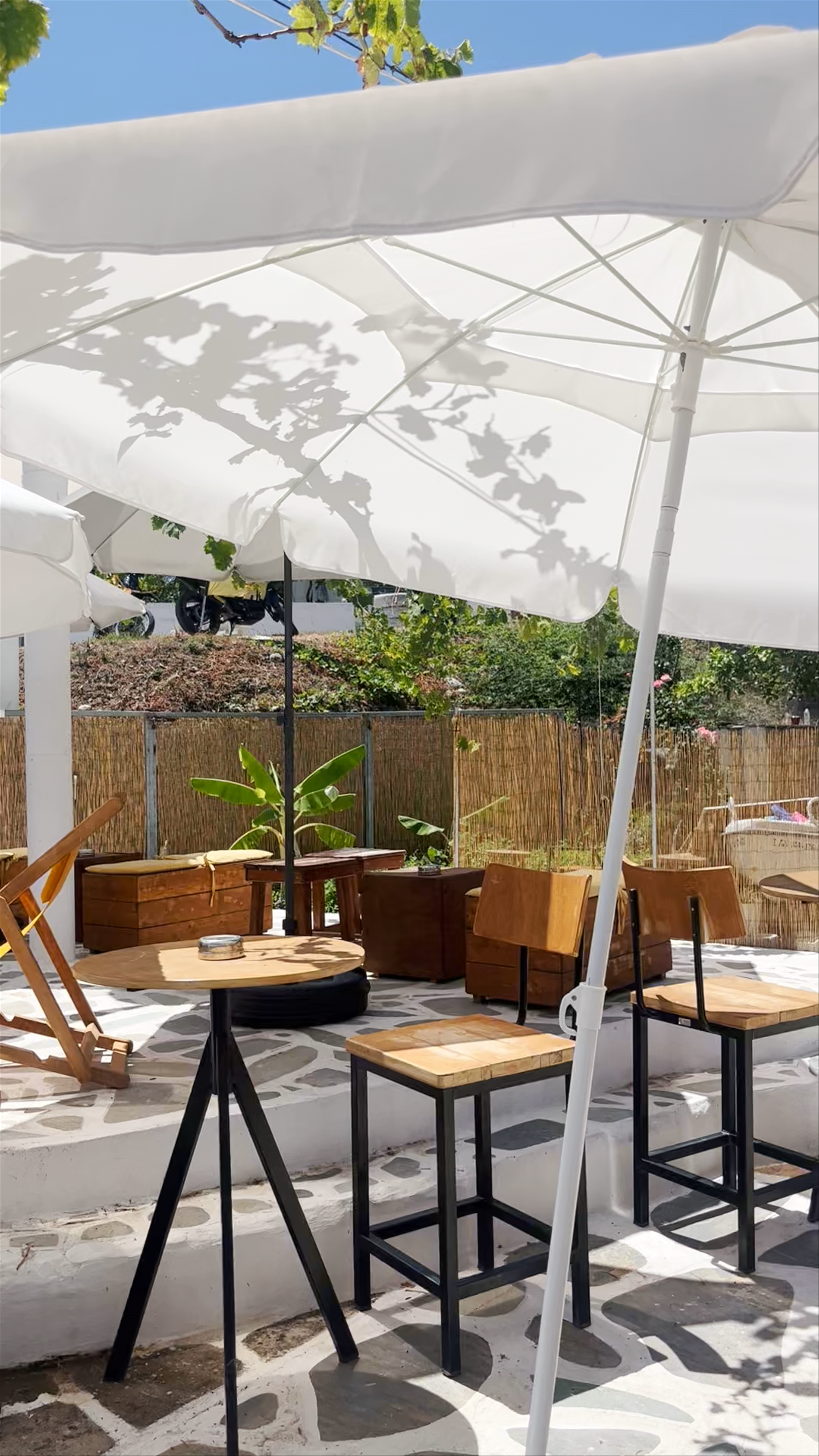 Lala Lola Beach Bar Rakopotamos: A Serene Coastal Escape in Greece