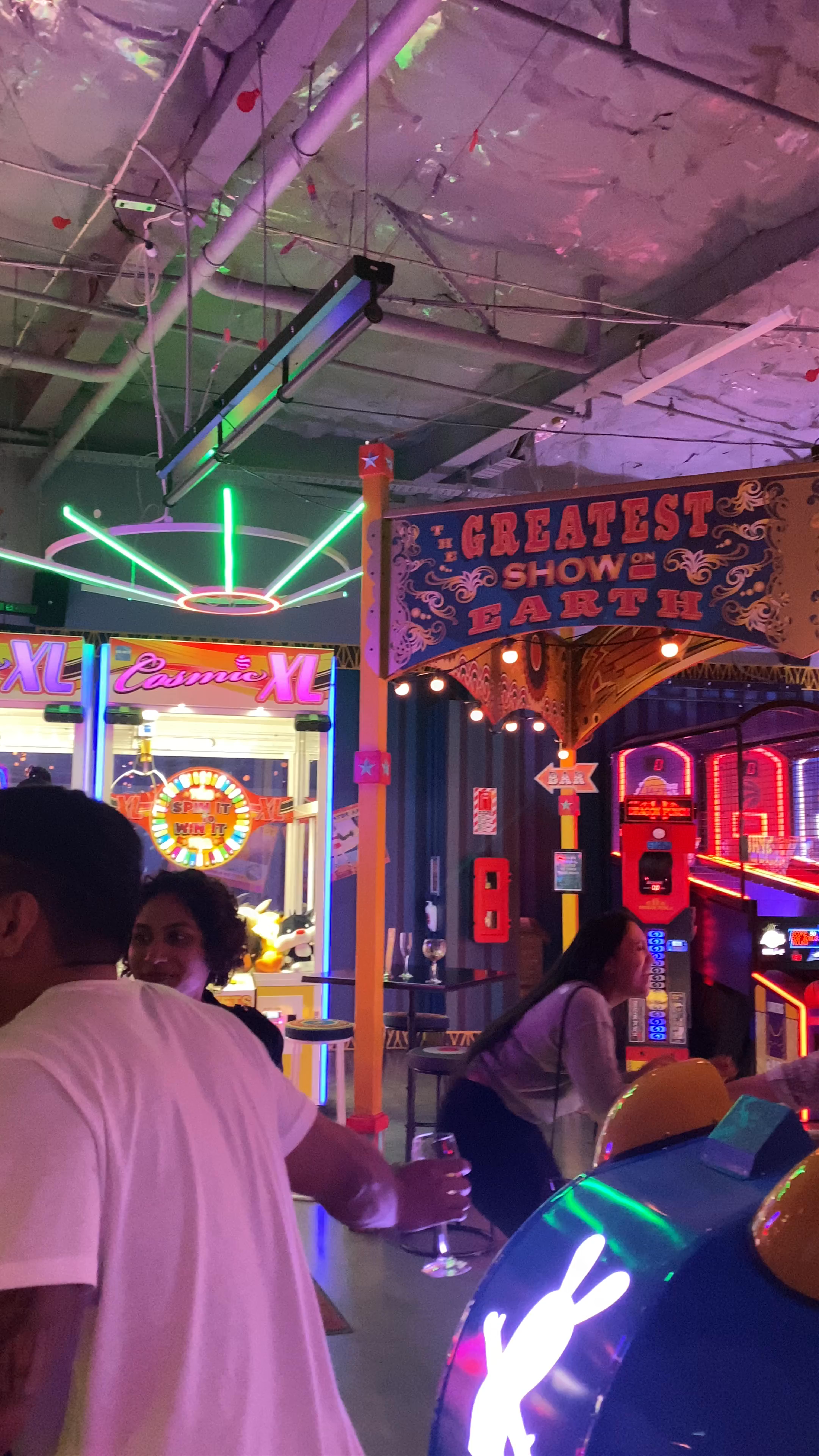 Archie Brothers Cirque Electriq