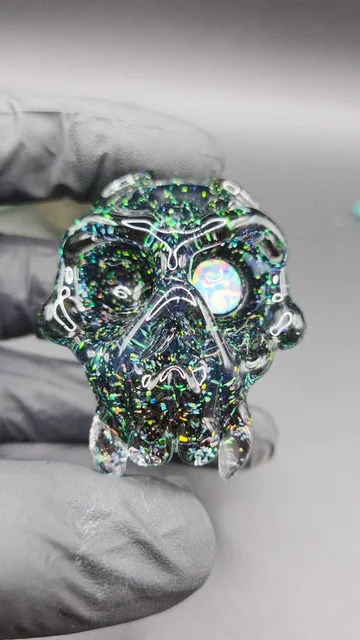 Preview pic of Crushed opal skull