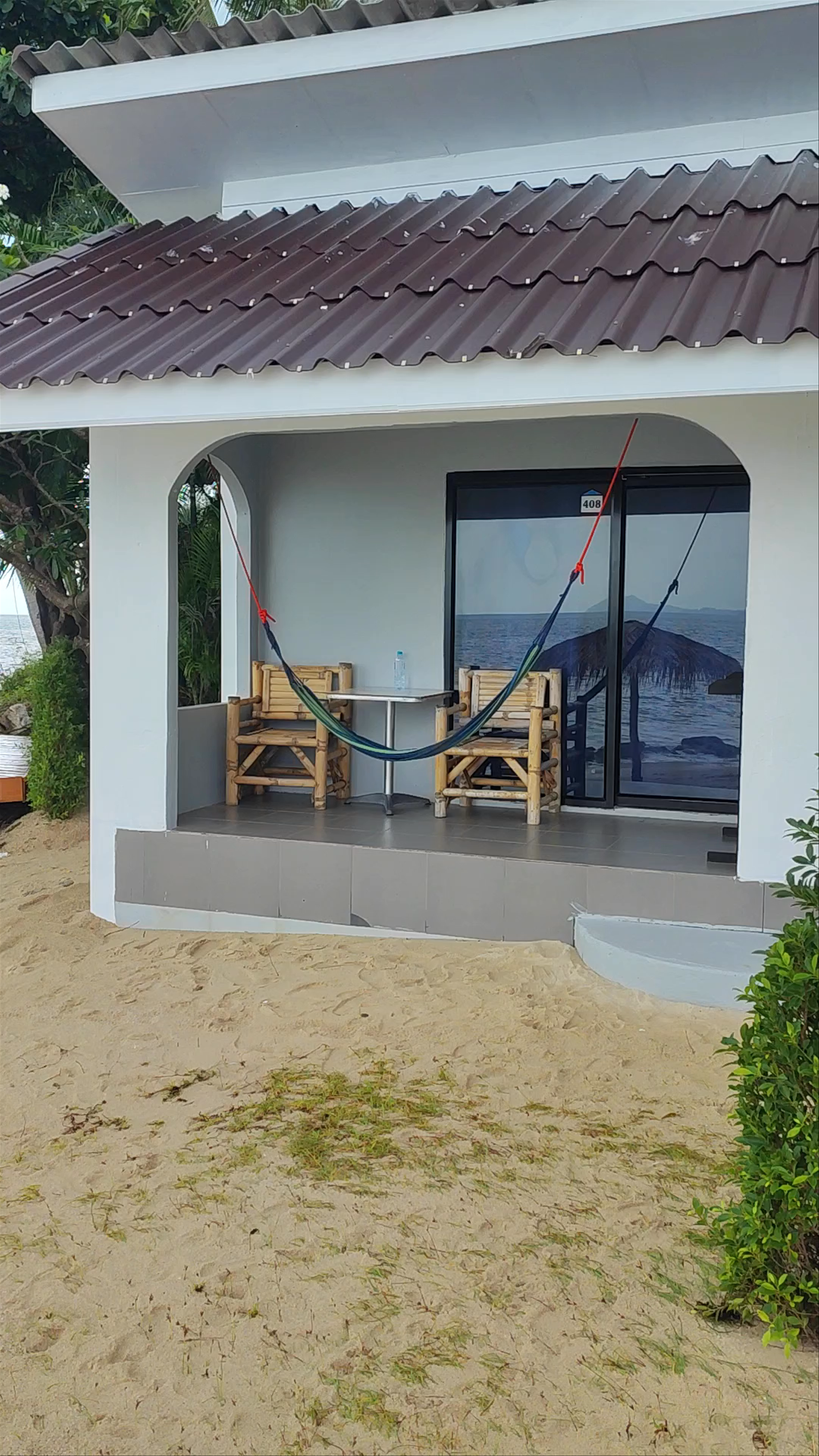 ISLAND LIFE BUNGALOWS