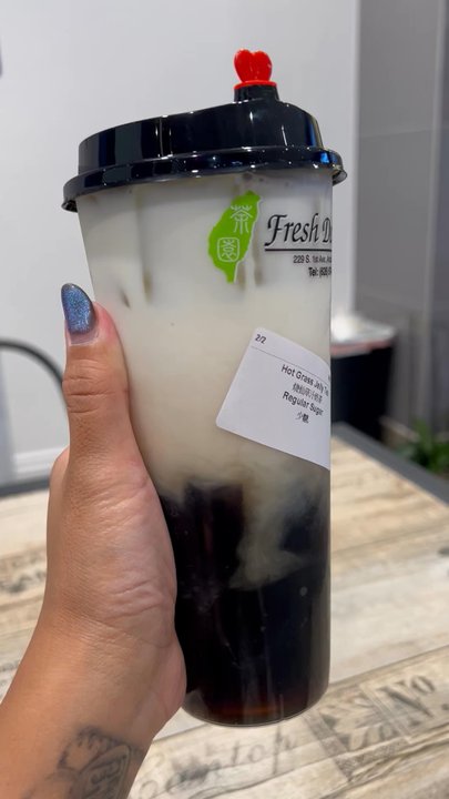 Fresh Delicious - Hot grass jelly MT. Less sugar.soooo good - Bubble Tea Near Me - Arcadia, California