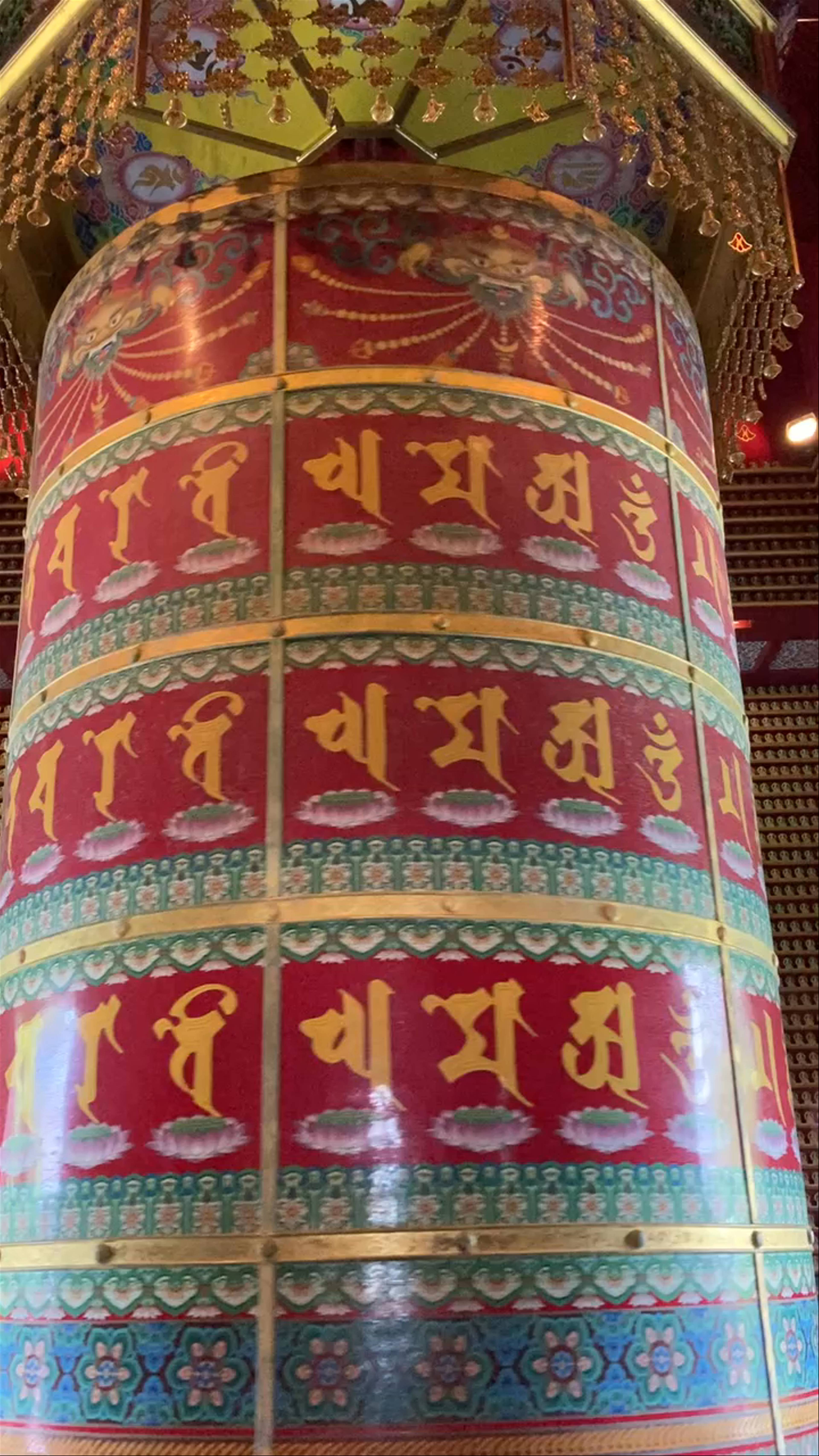 Buddha Tooth Relic Temple