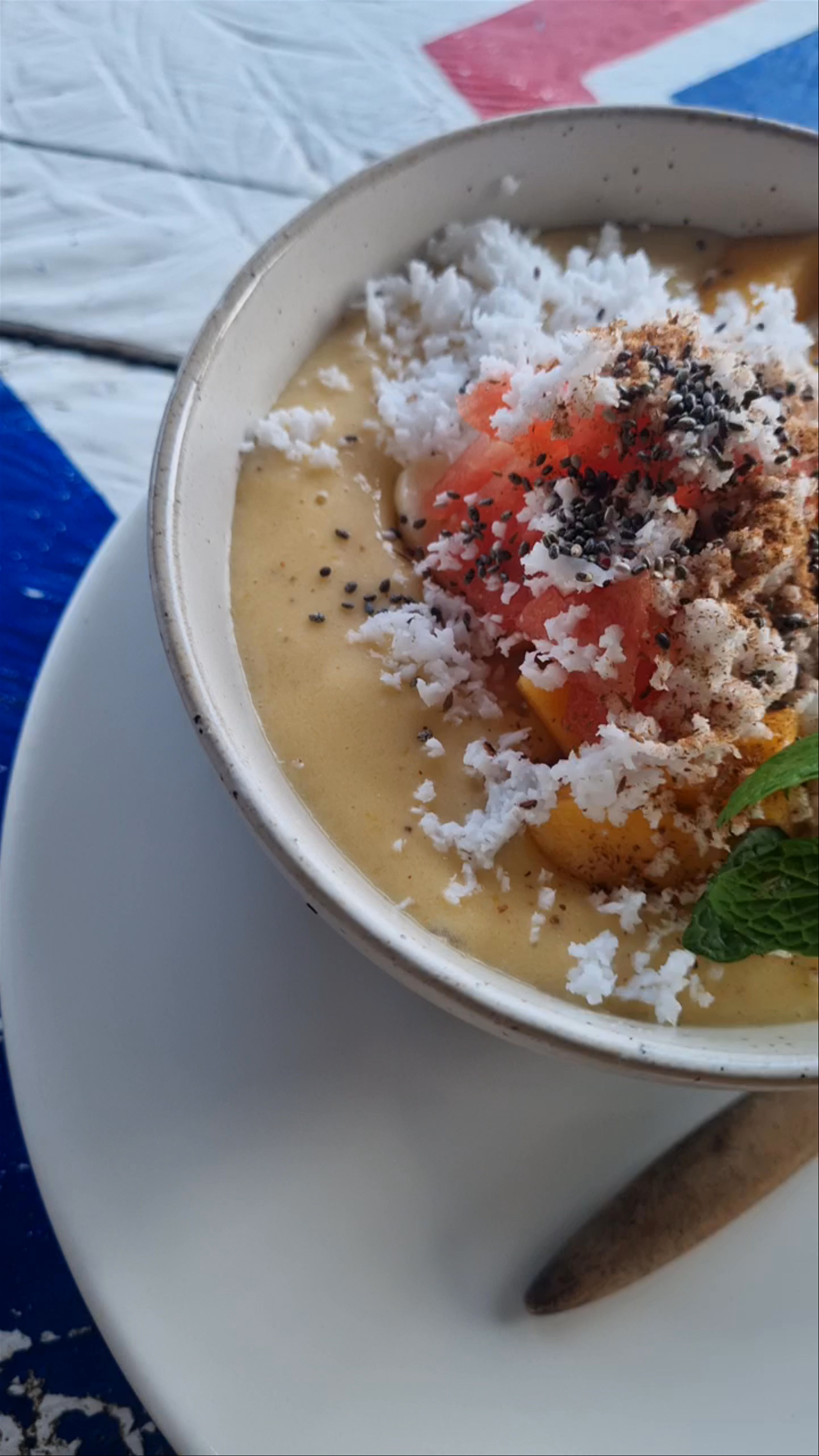 Mama Tanon Guest House & Restaurant