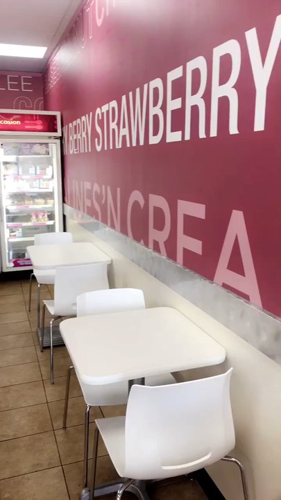 Baskin-Robbins - Tour of the inside - Ice Cream & Frozen Yogurt Near Me - New Hyde Park, New York