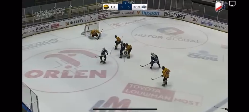 Maxim Rene Skoliak: U17 Star's Offensive Highlights with HC Kometa Brno