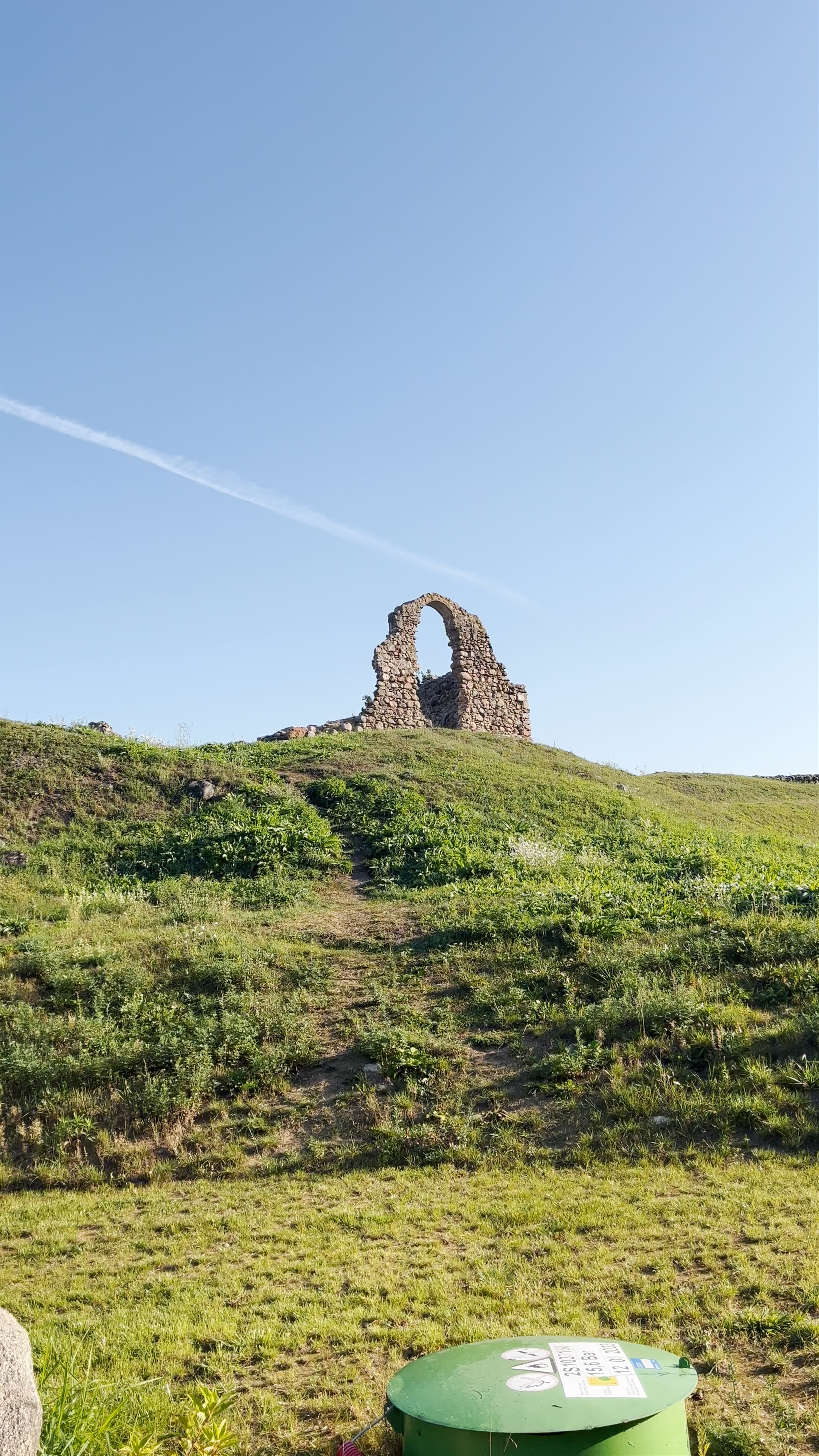 Discover Rēzekne Castle Ruins: A Serene Latvian Historic Gem