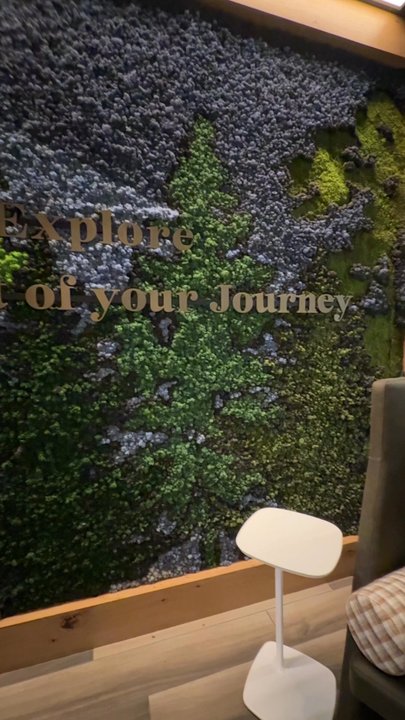 Escape Lounge - Airport Lounges Near Me - Portland, Oregon