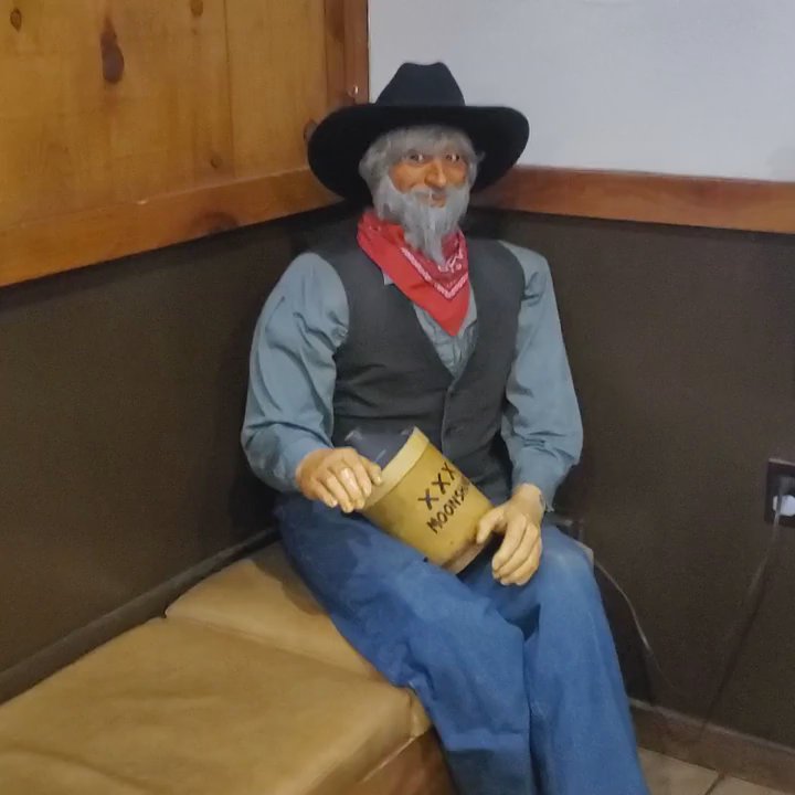 Wagon Wheel Restaurant - Pappy - American Near Me - Needles, California