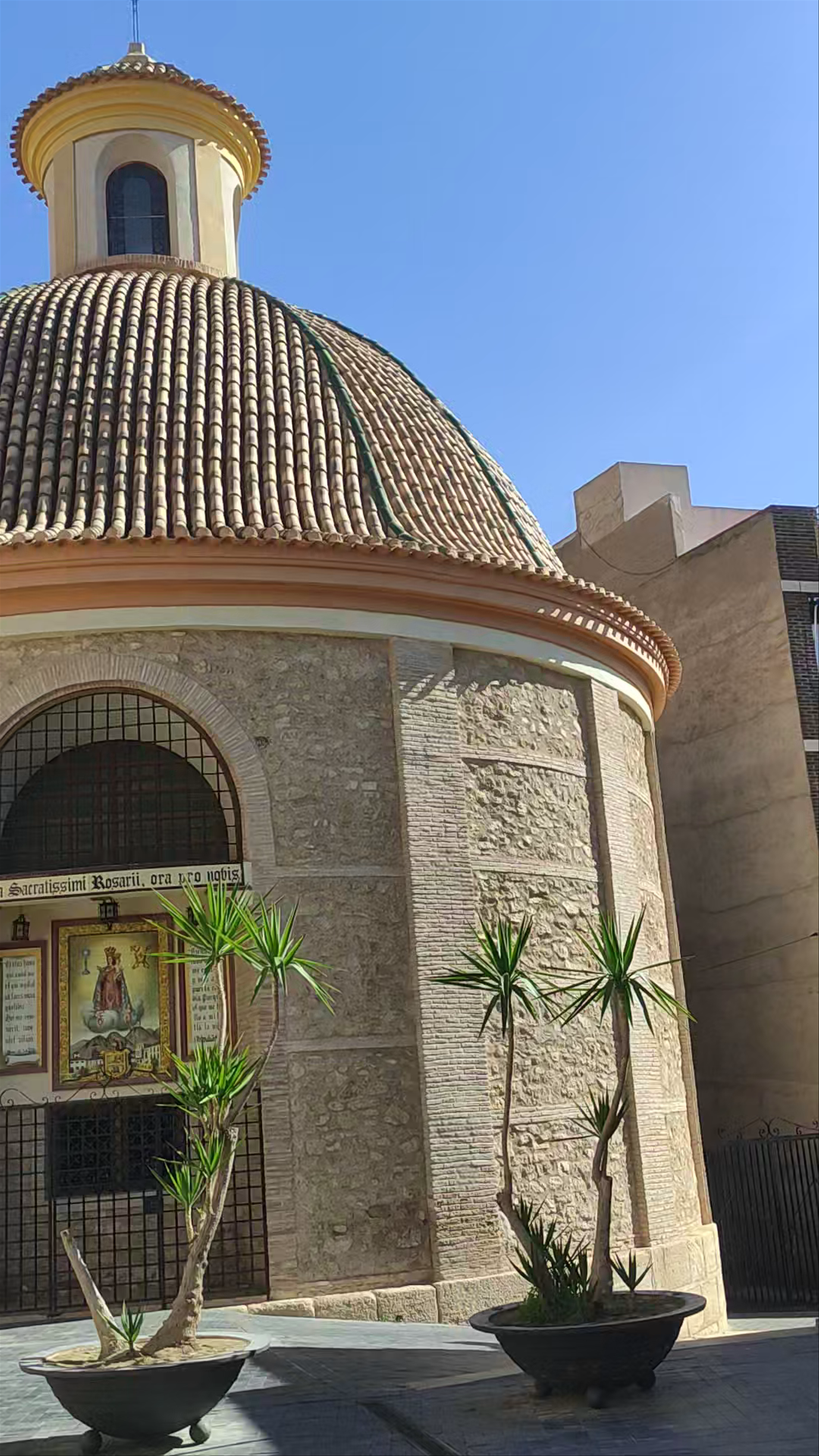 Iglesia de San Lázaro Obispo: Historic Charm in Alhama de Murcia