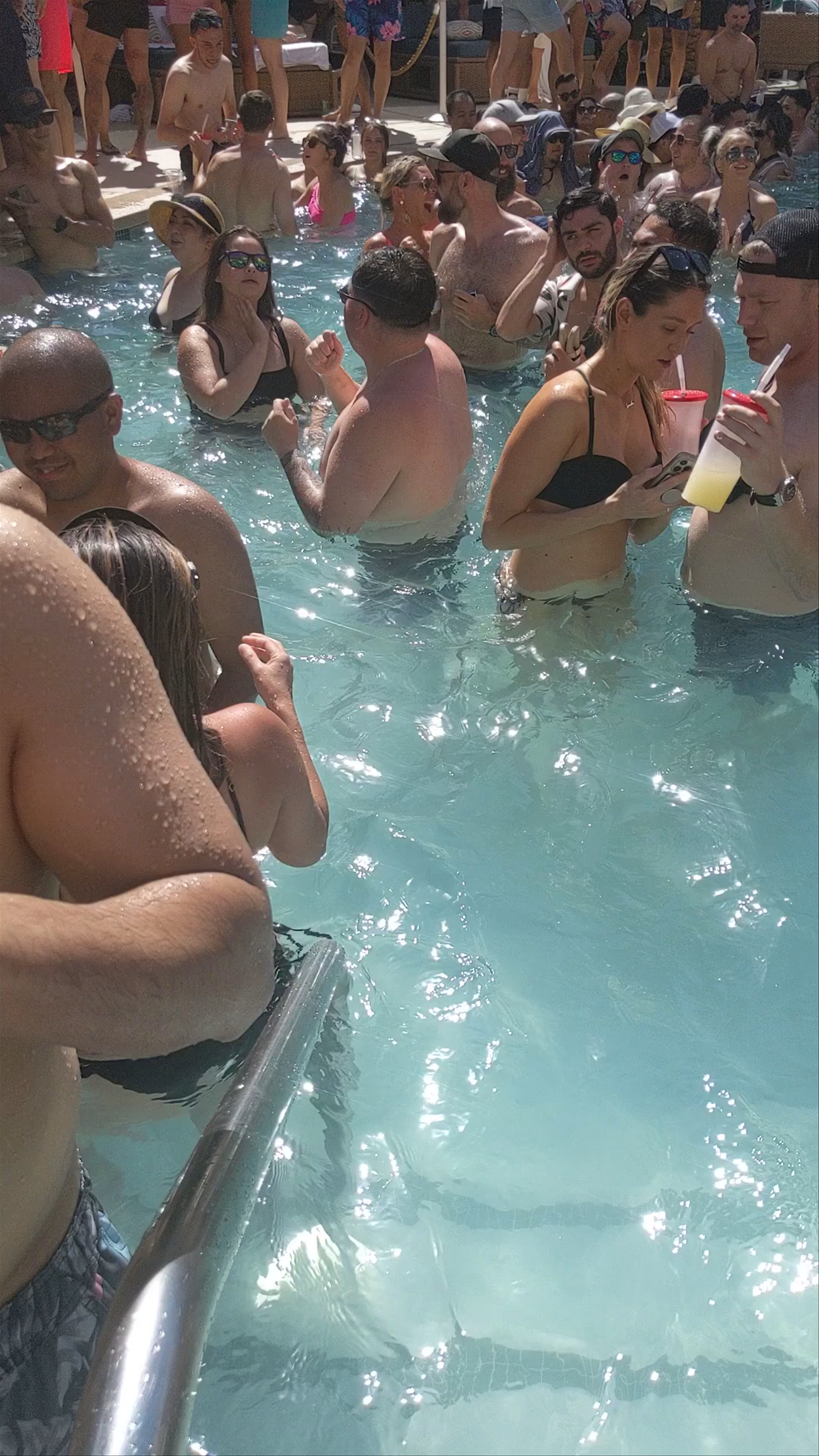 AYU Dayclub: Ultimate Pool Party Vibes in Las Vegas
