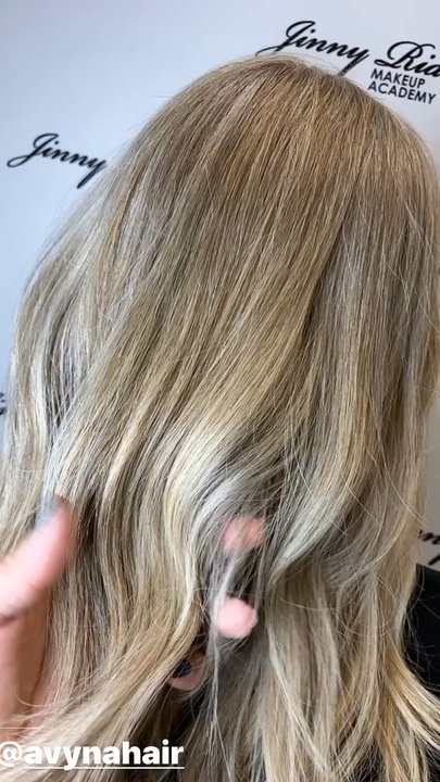 Jinny Riddle Makeup Studio - Color, baby lights and haircut - Hair Salons Near Me - El Paso, Texas