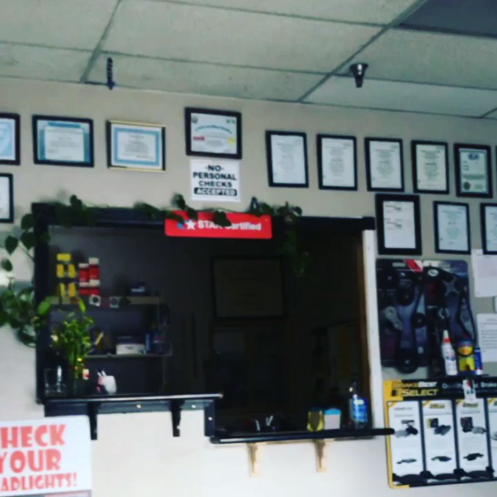 One Stop Smog - Waiting area - Auto Repair Near Me - Sacramento, California