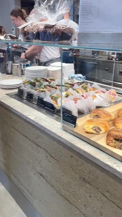 Öfferl - Bakeries Near Me - Vienna, 9