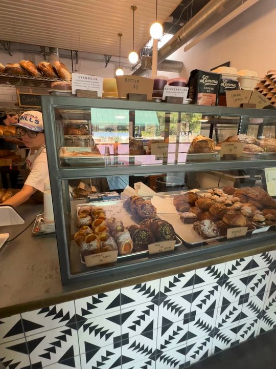 Oak Cliff Bread - Bakeries Near Me - Dallas, Texas