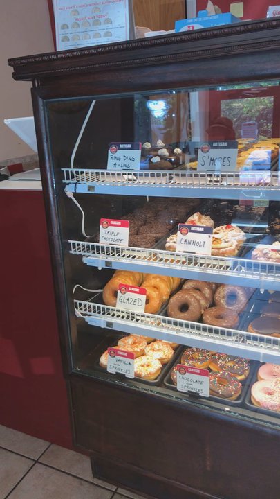 Glaze Donuts - New Milford - All the pretty donuts - Donuts Near Me - New Milford, New Jersey